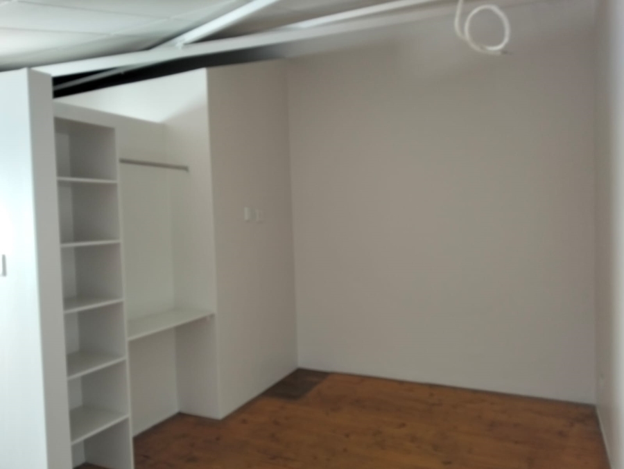 1 Bedroom Property for Sale in Southernwood Eastern Cape